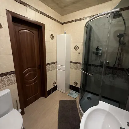 Lägenhet Valdemara Palace - 2 Bedrooms And Free Parking Riga