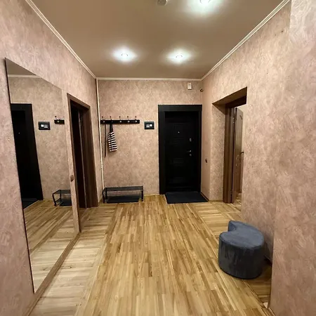 Valdemara Palace - 2 Bedrooms And Free Parking Riga
